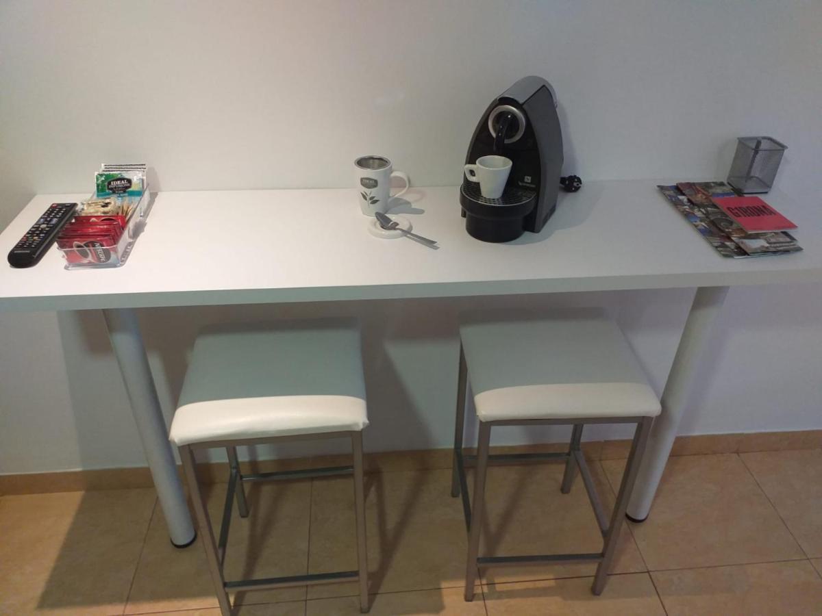 Centrico Y Acogedor Apartamento Gerona Buitenkant foto